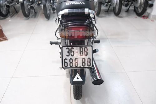 Honda Dream đời cổ biển đẹp rao bán hơn 300 triệu đồng
