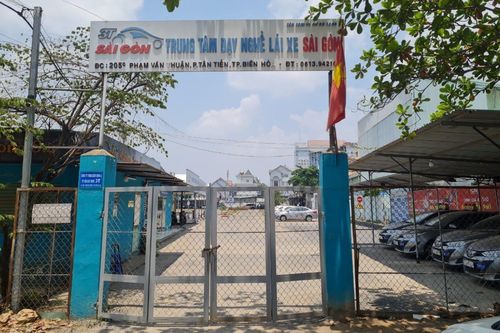 Khởi tố, bắt tạm giam Giám đốc Trung tâm dạy nghề lái xe Sài Gòn
