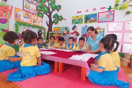 Gương sáng cô giáo mầm non yêu nghề, mến trẻ