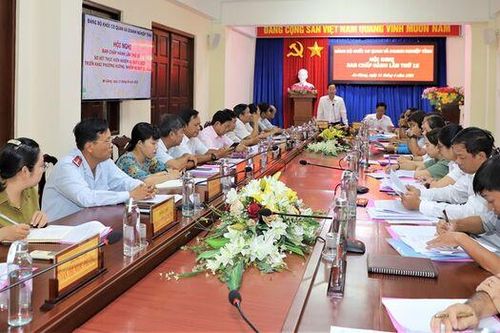 Nỗ lực thực hiện tốt nhiệm vụ chính trị