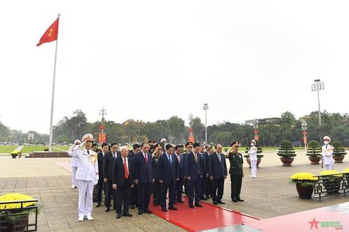 Lãnh đạo Đảng, Nhà nước vào Lăng viếng Chủ tịch Hồ Chí Minh