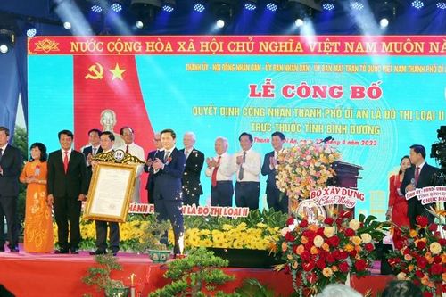 Công bố thành phố Dĩ An là đô thị loại II trực thuộc tỉnh Bình Dương