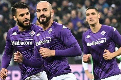Fiorentina vào chung kết Coppa Italia