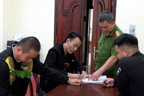 Bài 1: Chân dung gã đầu bếp đổi nghề sang buôn người