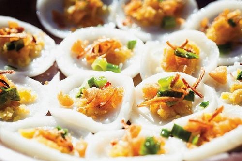 Đến Quảng Bình nhất định phải thử ăn bánh bèo một lần