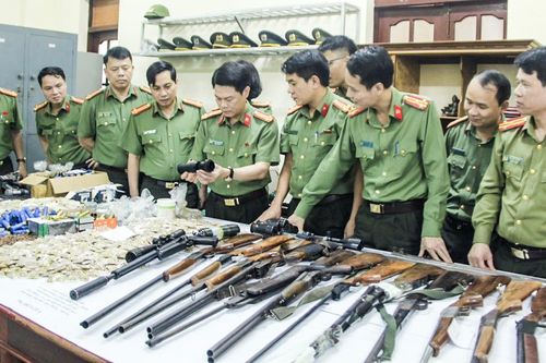 Thanh Hóa: Triệt phá thành công 2 đường dây chế tạo, mua bán vũ khí quy mô lớn