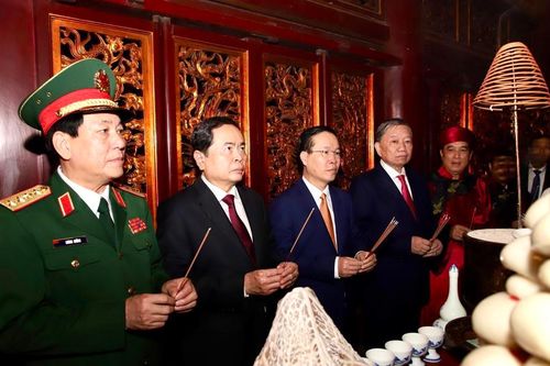 Thành kính Lễ dâng hương tưởng niệm các Vua Hùng năm 2023
