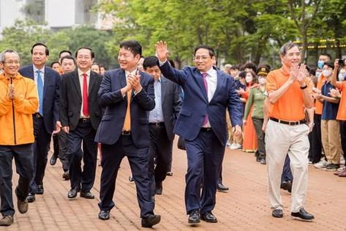 Tạo điều kiện thuận lợi thành lập và phát triển các trường đại học số