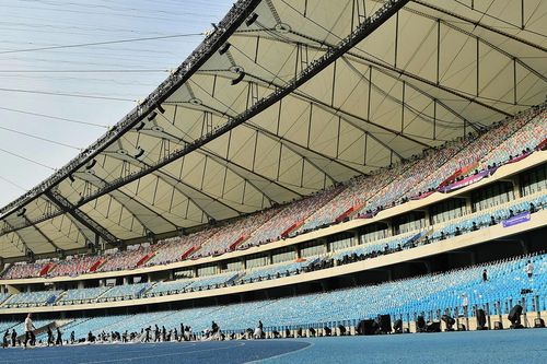 Hàng nghìn người hối hả chuẩn bị cho lễ khai mạc SEA Games 32