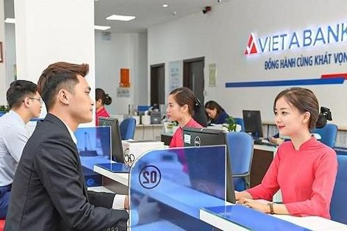 Ông Phương Hữu Việt rút khỏi HĐQT VietABank