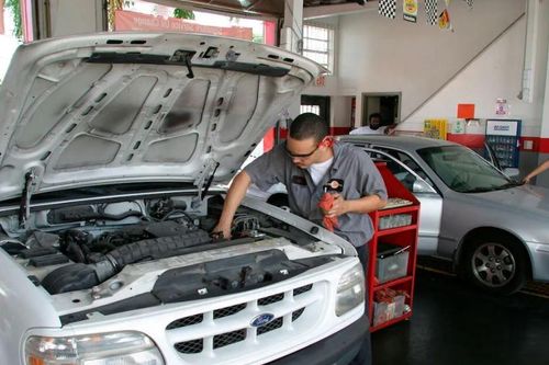 Ba hạng mục bảo dưỡng cần làm ngay sau khi mua ô tô cũ