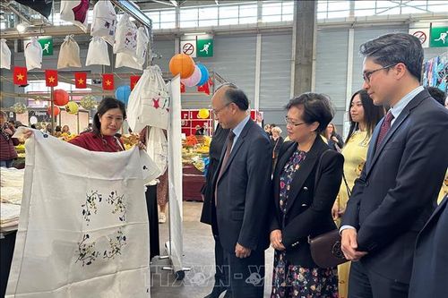 Việt Nam gây ấn tượng tại Hội chợ Paris 2023