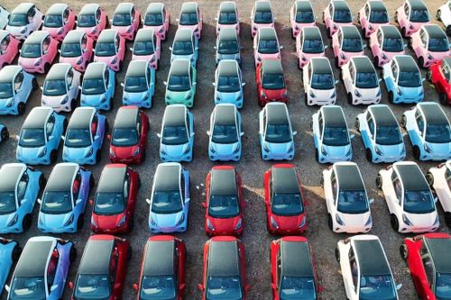 Công ty nước ngoài gia tăng nỗ lực cạnh tranh thị trường xe điện với các doanh nghiệp Trung Quốc