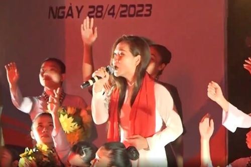 TPHCM: Hàng ngàn ngọn nến được thắp để tri ân các anh hùng, liệt sĩ nhân ngày 30/4