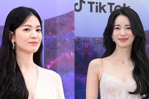 Khoảnh khắc đặc biệt của Song Hye Kyo và Lim Ji Yeon tại Baeksang gây thích thú