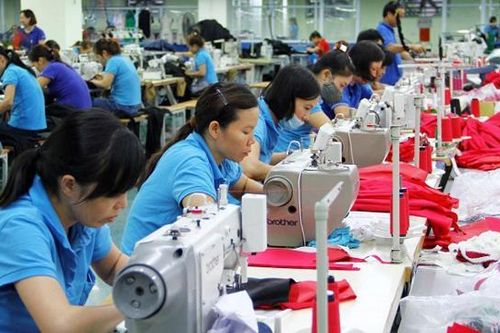 Công nhân mong cải thiện chính sách lương đảm bảo mức sống tối thiểu