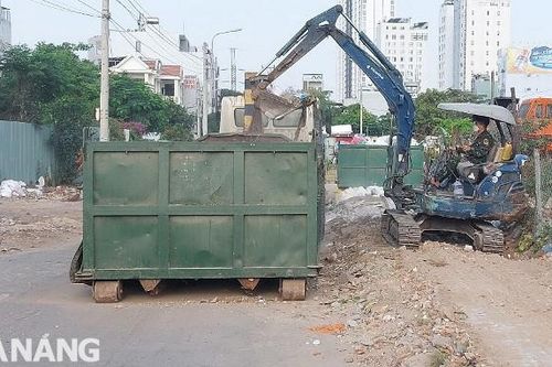 Quận Sơn Trà tổng dọn vệ sinh môi trường phục vụ dịp nghỉ lễ