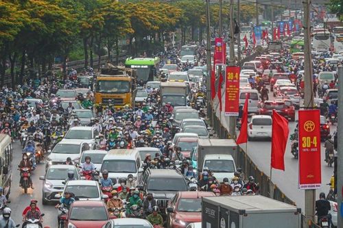 Ngày đầu nghỉ lễ, cả nước xảy ra 32 vụ tai nạn giao thông