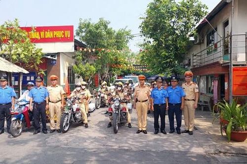TP HCM: CSGT đồng loạt ra quân đảm bảo TTATGT dịp lễ 30/04 và 01/05