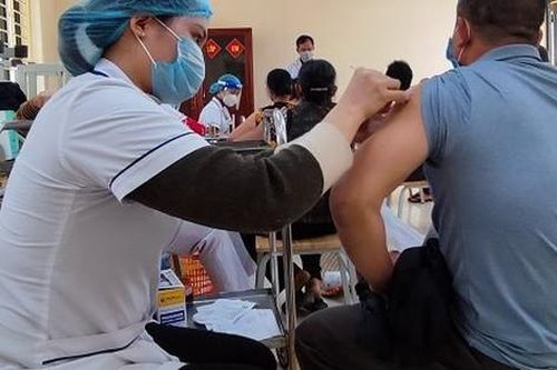 Hà Nội: Yêu cầu bảo trì hệ thống oxy sẵn sàng điều trị ca bệnh COVID-19 nếu có