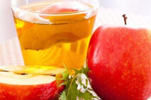 Tìm hiểu về cách trì hoãn ngày 'đèn đỏ' bằng uống thuốc tránh thai