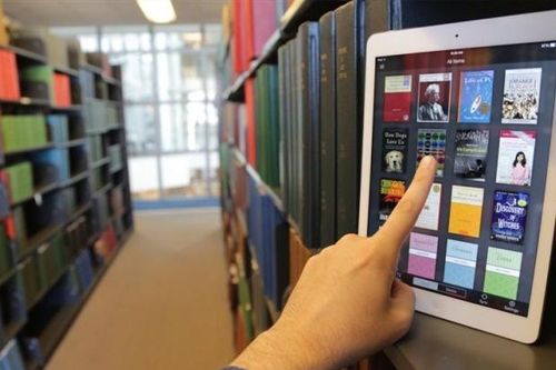 Sách điện tử: Khi cả thư viện nằm trong lòng bàn tay