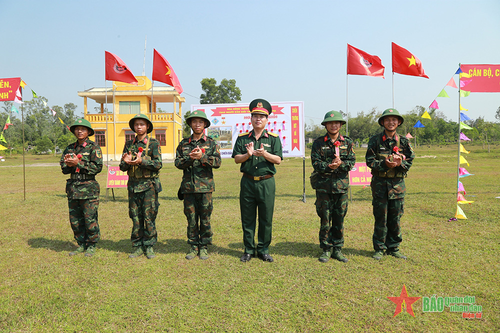 Tự tin giành hoa bắn giỏi