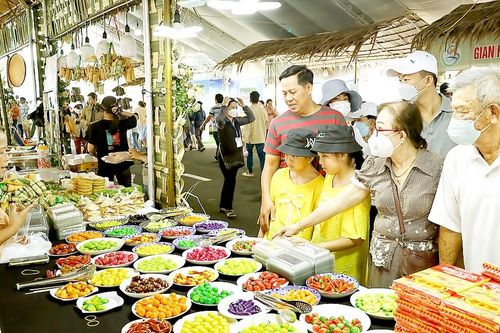 Kỳ nghỉ lễ 30-4 và 1-5: Sản phẩm du lịch mới hút khách