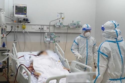 Có tới 3 bệnh nhân Covid-19 tử vong và gần 2.000 ca mắc mới