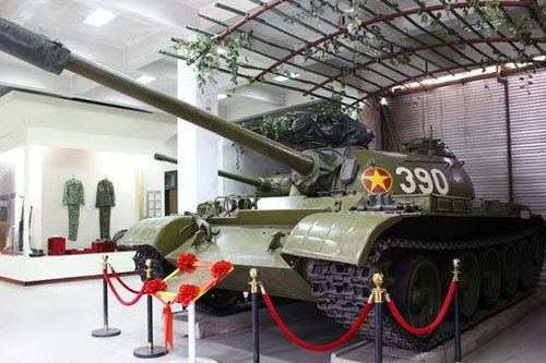 Biết ơn 'người chiến sĩ' tiên phong