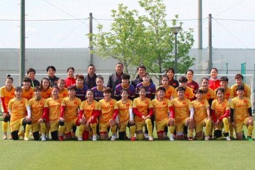 HLV Mai Đức Chung loại 6 cầu thủ khỏi danh sách dự SEA Games 32