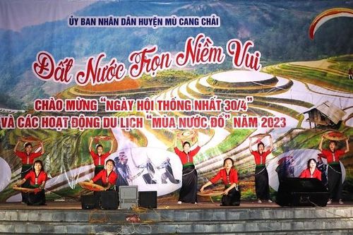 Khởi động du lịch 'mùa nước đổ' 2023 tại Mù Cang Chải