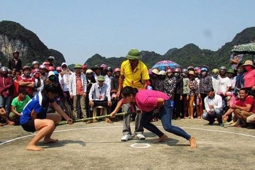 Nét văn hóa đặc sắc tại lễ hội rằm tháng ba Minh Hóa