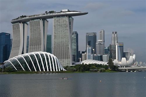 Ông Lý Hiển Long kêu gọi Singapore tìm cách 'tránh suy thoái kinh tế'