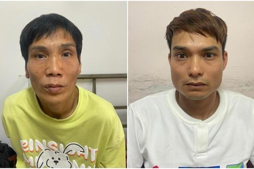 Hai thanh niên lang thang dắt xe giữa phố Hà Nội, công an kiểm tra phát hiện sự thật ngỡ ngàng