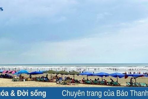 Khu du lịch sinh thái biển Hải Hòa đón hàng nghìn lượt khách đến tắm biển, nghỉ dưỡng