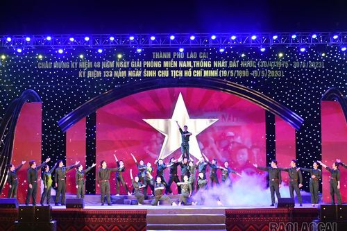 Đặc sắc chương trình nghệ thuật 'Vang mãi khúc khải hoàn ca'