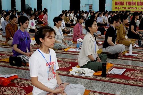 Đồng Nai: Khai mạc khóa thiền Vipassana 'Chánh niệm trong hơi thở'