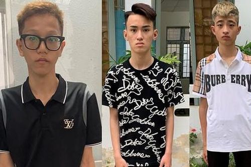 Bắt 3 đối tượng vào xe ôtô trộm sợi dây chuyền trị giá hơn 400 triệu đồng