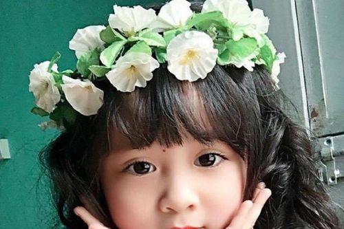 Đặt tên con gái họ Hoàng mềm mại, nữ tính nhất 2023