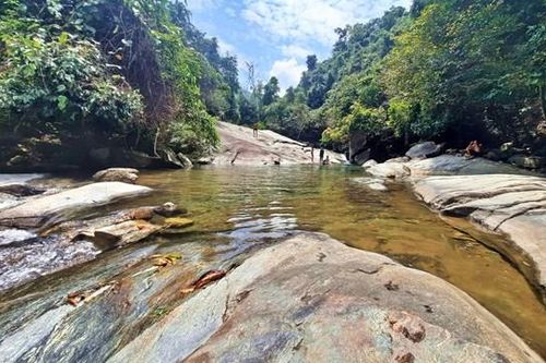 Quảng Nam: Tắm hố Giang Thơm, một em học sinh chết đuối