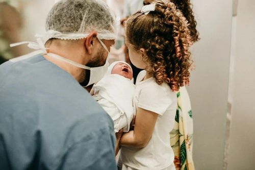 Dân số sẽ còn bao nhiêu nếu chúng ta dừng sinh con trong 50 năm