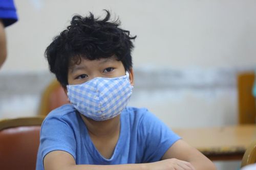 Học sinh cuối cấp miệt mài ôn thi xuyên kỳ nghỉ lễ