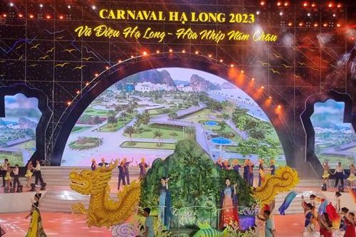 Lễ hội Carnaval Hạ Long 2023 thu hút du khách