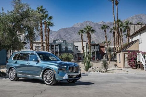 BMW X7 2023 chính thức ra mắt tại Việt Nam, giá bán từ 6,29 tỷ đồng