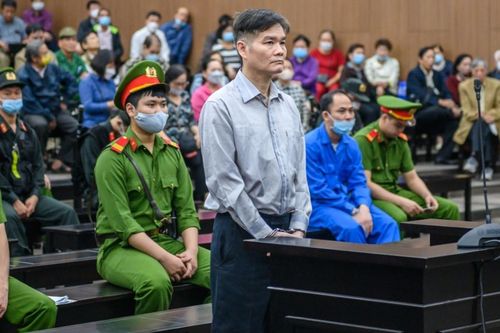 Chuyện hi hữu trong vụ án 'tiến sĩ dạy làm giàu'