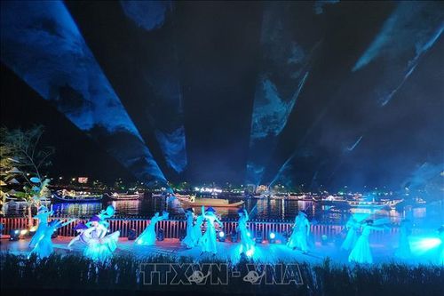 'Tri ân dòng Hương' - lễ hội văn hóa đặc sắc
