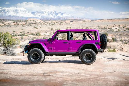 Bảng giá xe Jeep tháng 5/2023