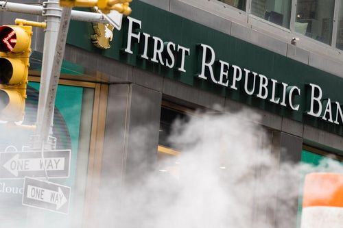 Ngân hàng First Republic chính thức bị tiếp quản, sắp về tay 'đại gia' JPMorgan