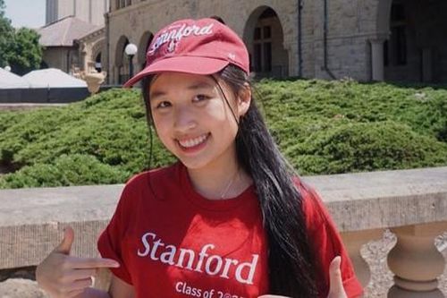 Jenny Huỳnh vừa nhận học bổng ĐH Stanford, kiếm hàng trăm triệu từ năm 15 tuổi